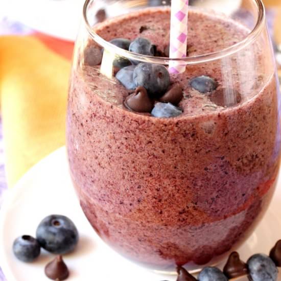 Chocolate Chip, Blueberry Smoothie