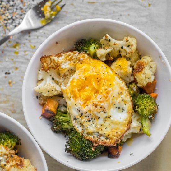 Everything roasted veggie bowl