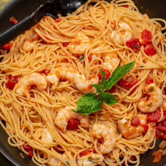 Shrimp and Tomato Pasta