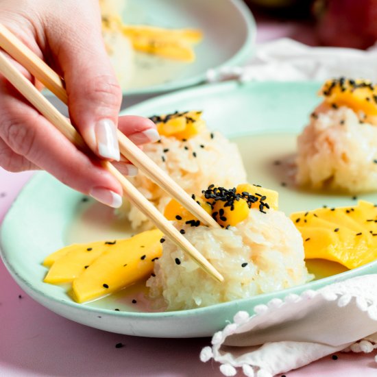 Instant Pot Mango Sticky Rice