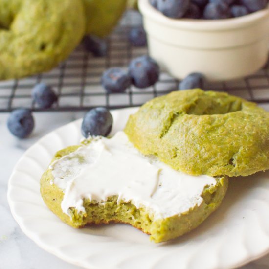 Green Spinach Bagels