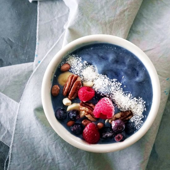 Tropical Blue Smoothie Bowl