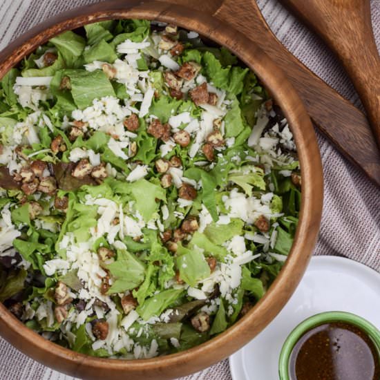 Side Salad with Cheddar and Pecans