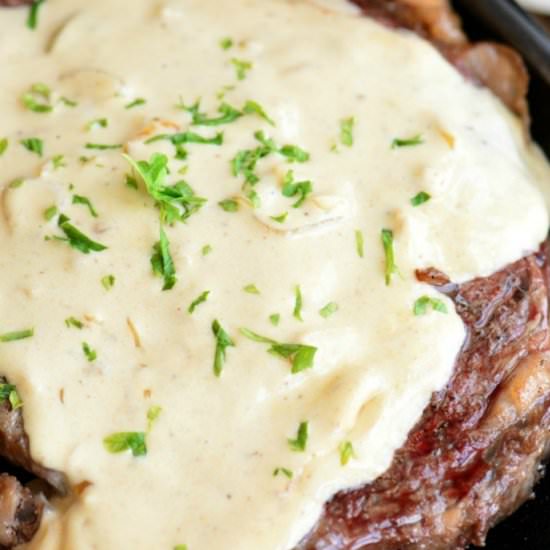 Steaks with the BEST Cream Sauce