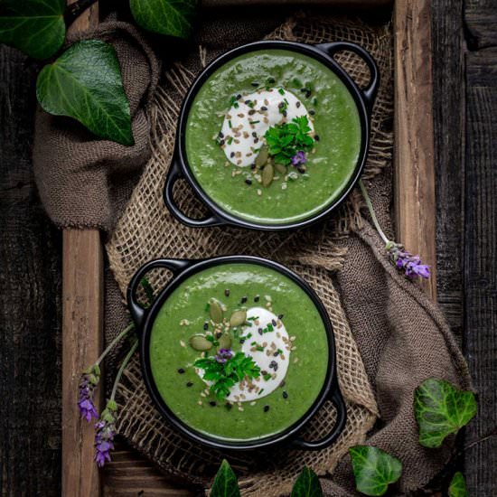 Broccoli and spinach soup