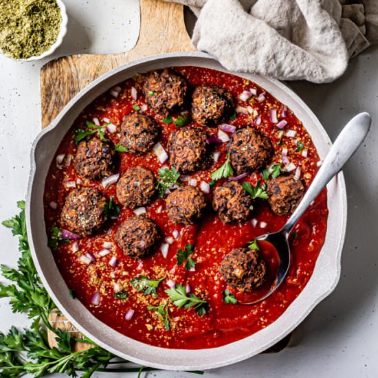 Vegan Italian Meatballs