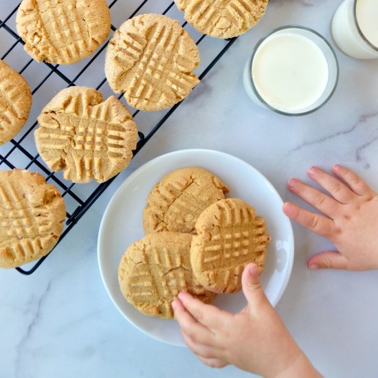 Soft & Chewy Peanut Butter Cookies