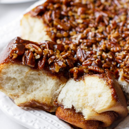 Caramel Pecan Sticky Buns