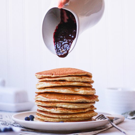 Almond Flour Pancakes & Berry Sauce