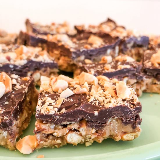 No Bake Peanut Butter Pretzel Bars