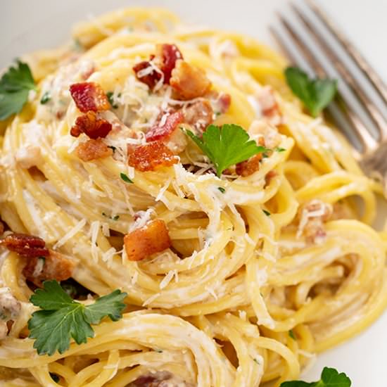 One Pot Spaghetti Carbonara