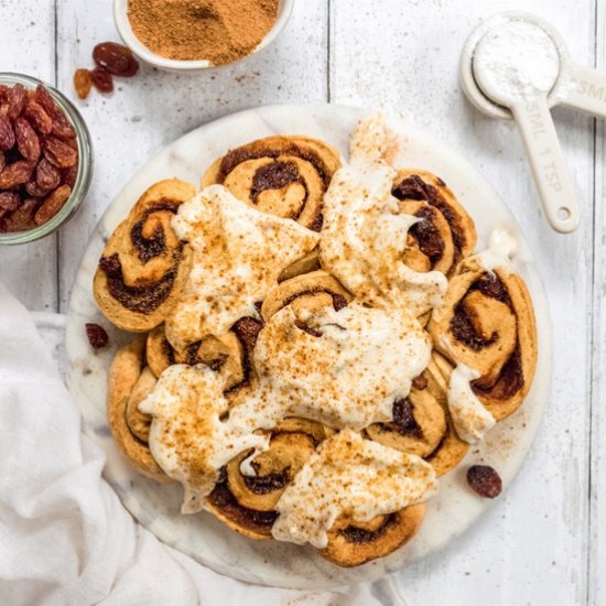 Cinnamon Raisin No-Yeast Swirl Buns