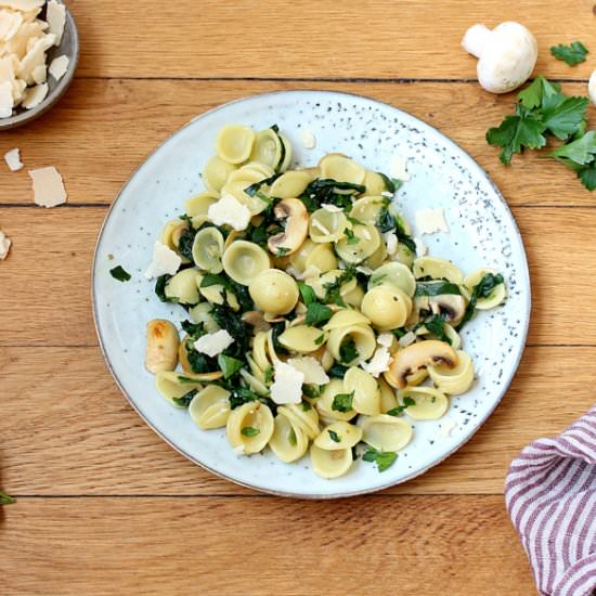 Spinach & mushroom orecchiette