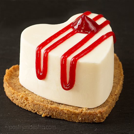 Cheesecake Hearts & Raspberry Sauce