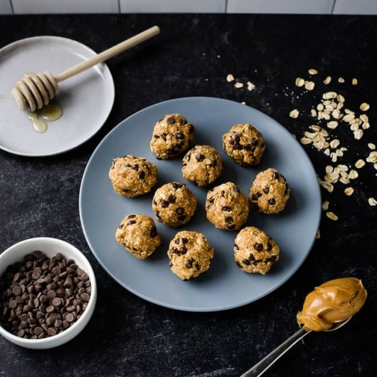 Healthy Cookie Dough Bites