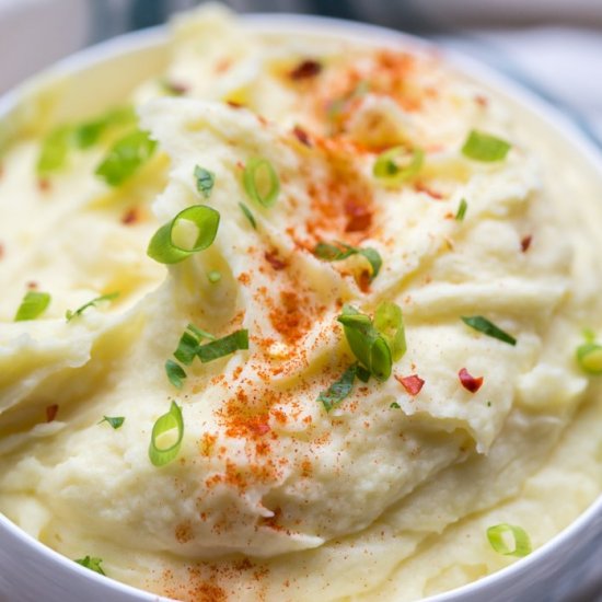 Fluffy Whipped Mashed Potatoes