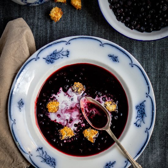 Swedish blueberry soup