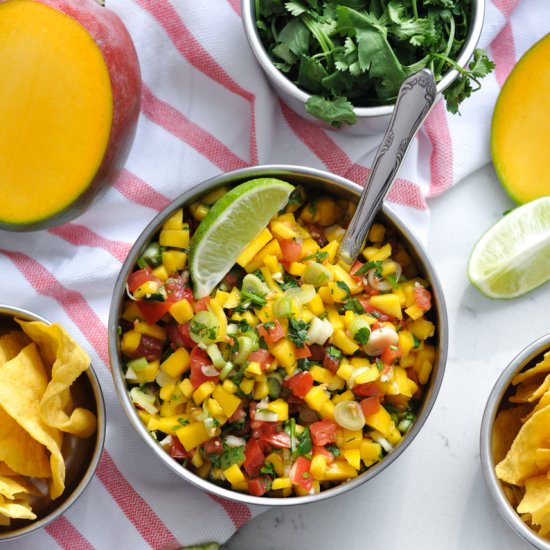 Easy Mango Salsa with Lime