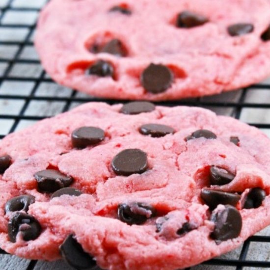 Strawberry Chocolate Chip Cookies