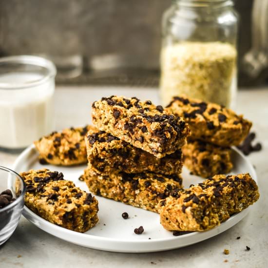 Plant-Powered Oat Protein Bars