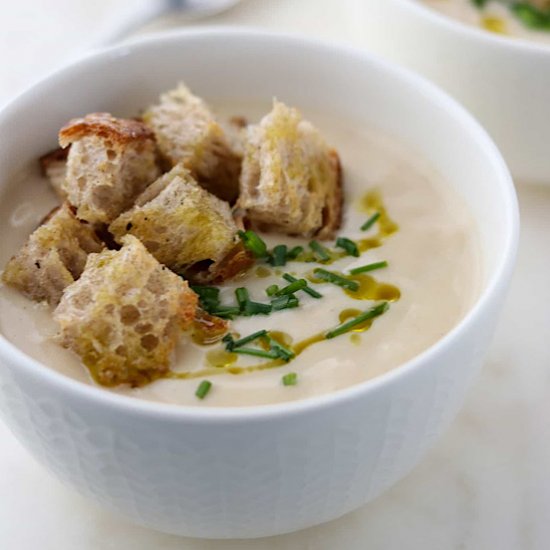 Creamy Roasted Cauliflower Soup