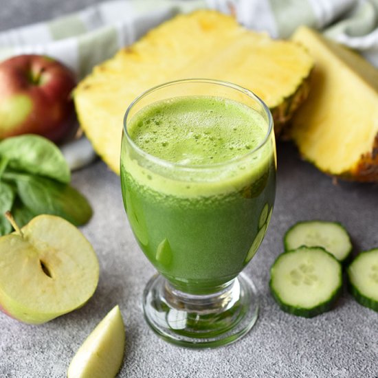 Pineapple Spinach Green Juice