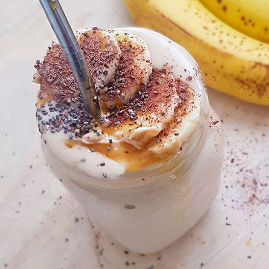 BANANA PEANUT BUTTER SMOOTHIE