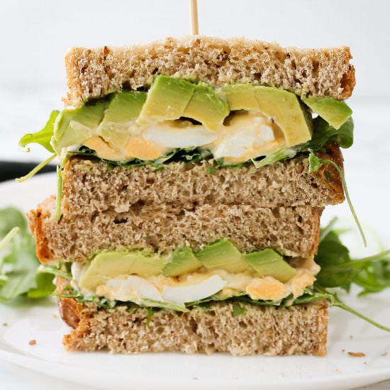 Avocado and Egg Breakfast Sandwich