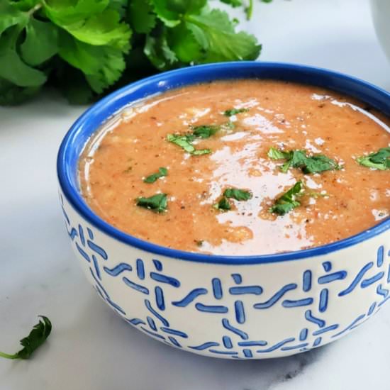 Creamy Tomato Cauliflower Soup