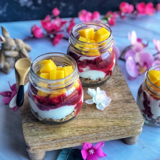 Healthy cookie granola yoghurt pots