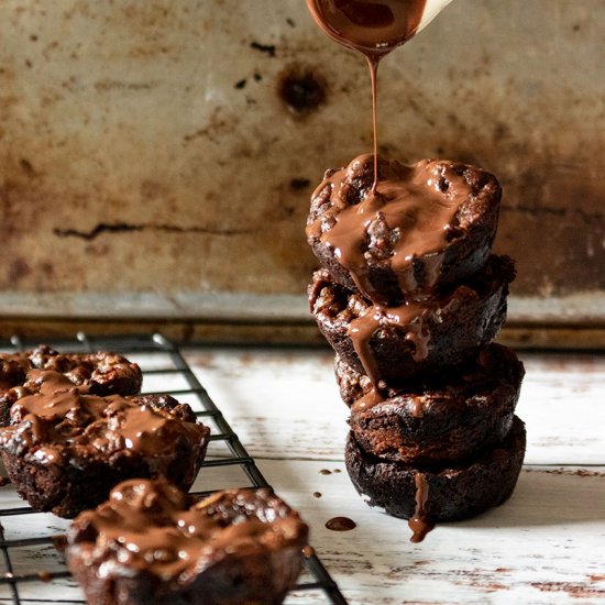 Healthy Chocolate Oat Muffins