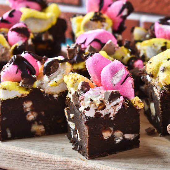 EASTER BROWNIES WITH MARSHMALLOWS