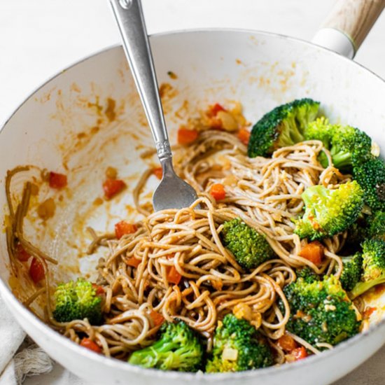 Soba Noodle Veggie Stir Fry