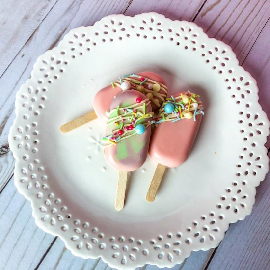 Marbled White Chocolate Cakesicles