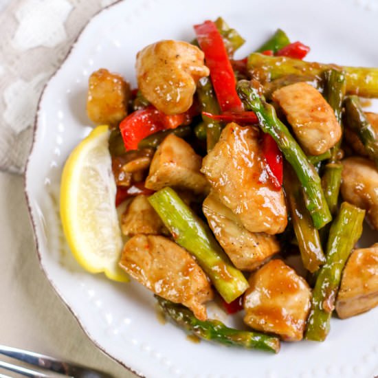 LOW CARB CHICKEN ASPARAGUS STIR FRY