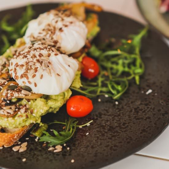 Avocado, Rocket with Poached Egg |