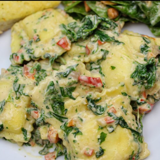 Creamy Spinach Ravioli