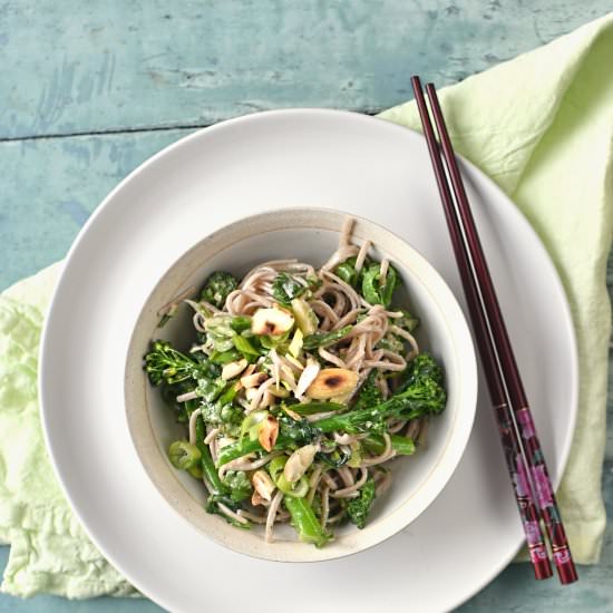 broccoli and buckwheat noodle salad