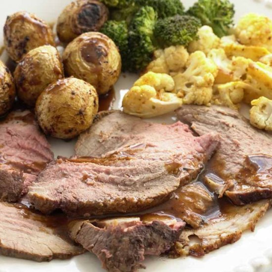 Garlic Roast Beef Dinner