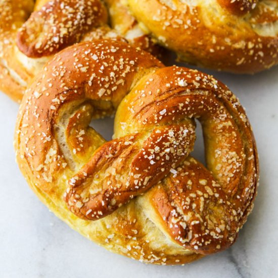 Easy Soft Pretzels