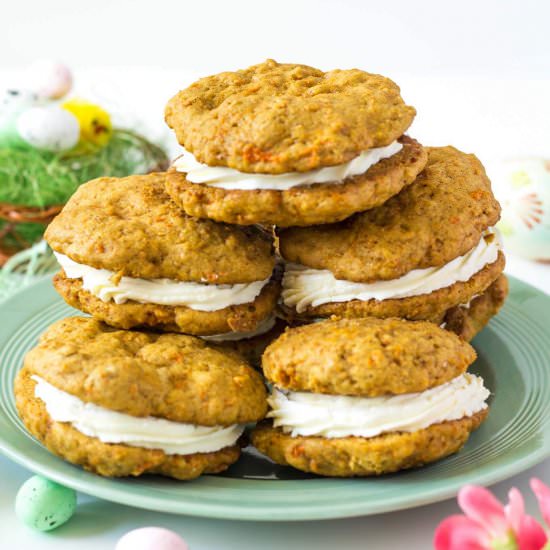 Carrot Cake Whoopie Pies