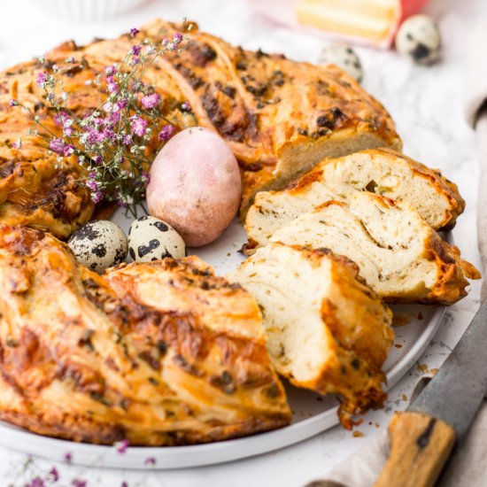 Easter wreath with cheese and chive