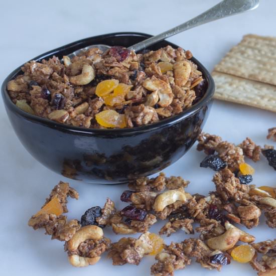 Matzo Granola with Fruits and Nuts