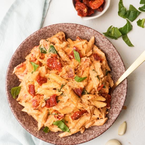 Creamy Sun-Dried Tomato Pasta