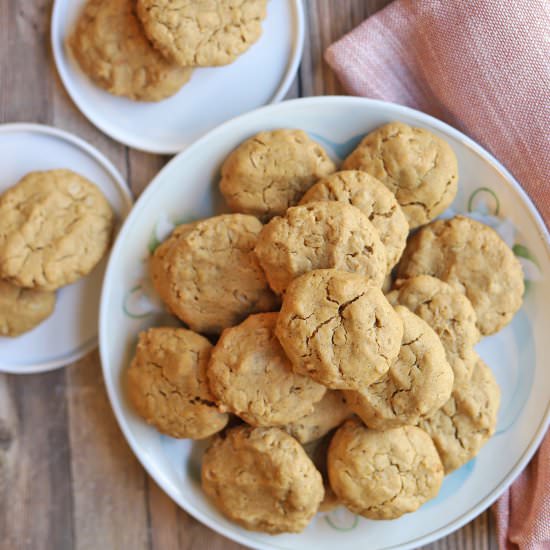 Peanut butter oatmeal cookies