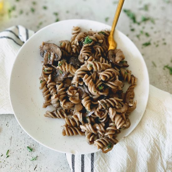 Vegan Mushroom Stroganoff