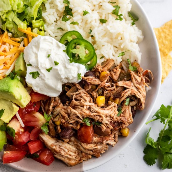 Slow Cooker Chicken Burrito Bowls