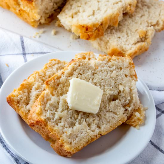 Easy No Yeast Beer Bread