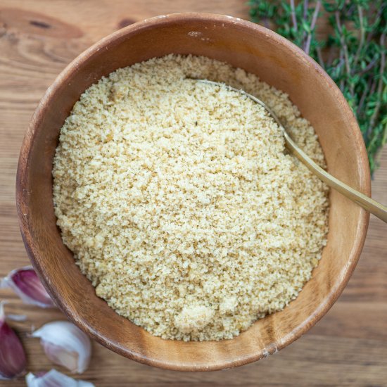 VEGAN PARMESAN W. STALE BREAD