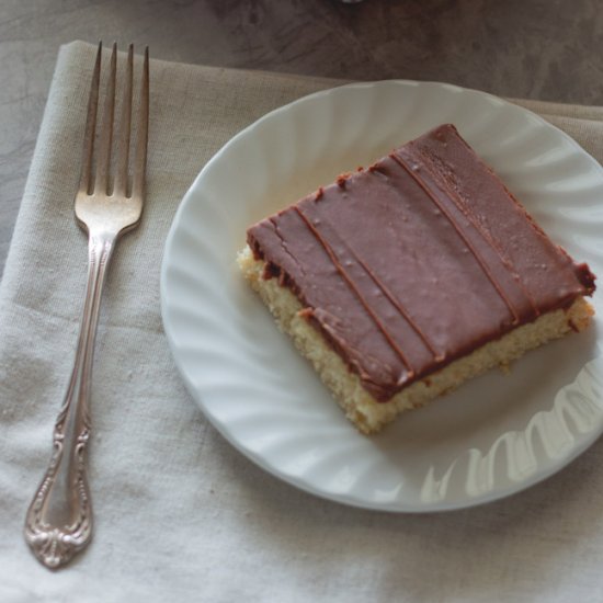 Little Yellow Cake with Icing